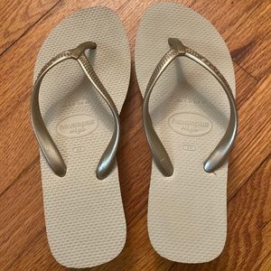 Havaianas sandals